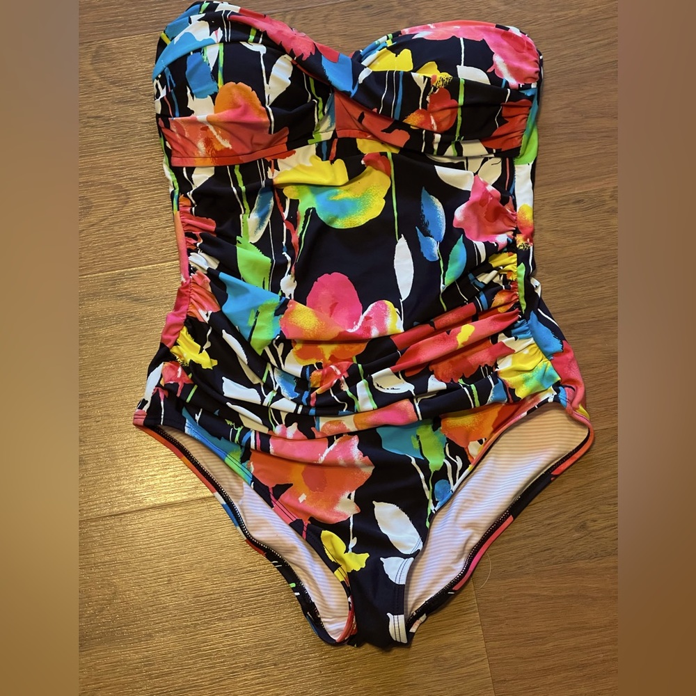 Anne Cole Signature floral shirted one piece swimsuit Size 6
